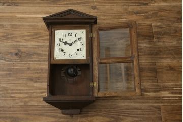 和製アンティーク　精工舎(SEIKOSHA、セイコー)　TRADE(S)MARK　落ち着いた色味と装飾がクラシカルな雰囲気を醸し出す振り子時計(柱時計、古時計、掛け時計)(R-078921)