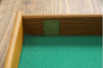 デンマークビンテージ　Bernh. Pedersen & Son(バーンハートピダーセン&サン)製 Johannes Andersen(ヨハネス・アンダーセン)　チーク材　洗練されたデザインが美しい蛇腹扉のサイドボード(リビングボード、テレビボード、テレビ台、戸棚、収納棚、ヴィンテージ、北欧)(R-078923)