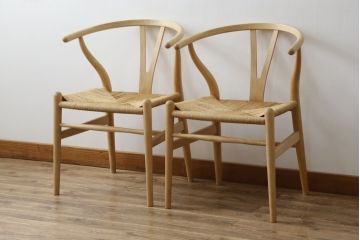 中古　北欧家具　老舗家具メーカー CARL HANSEN & SON(カール・ハンセン&サン)　ハンス J. ウェグナー(HANS J. WEGNER)デザイン　CH24　特徴的なラインを描く美しいフォルムのYチェア(ワイチェア、ダイニングチェア、アームチェア、イス、椅子)(R-078925)