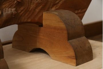 中古　総欅(ケヤキ)材　建仁寺　琳派　俵屋宗達筆の雷神を力強く彫り上げた衝立て(パーテーション、衝い立て、つい立て、間仕切り、ディスプレイ)(R-078926)