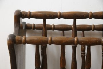 和製ビンテージ　飛騨産業　キツツキマーク　挽物のデザインがおしゃれなマガジンラック(本立て、収納、ヴィンテージ)(R-078927)