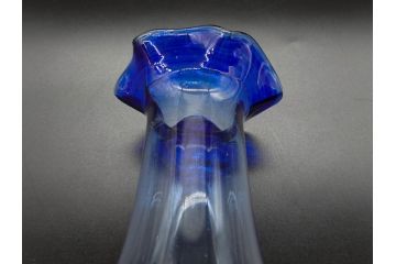 戦前　大正〜昭和初期　昭和レトロ　青フリルが可愛らしい花瓶2点セット(一輪挿し、花入、花器、硝子)(R-078932)