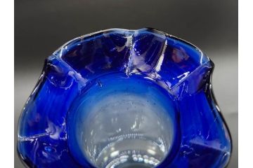 戦前　大正〜昭和初期　昭和レトロ　青フリルが可愛らしい花瓶2点セット(一輪挿し、花入、花器、硝子)(R-078932)