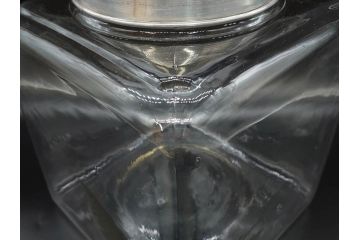 アンティーク雑貨　当時物　デッドストック　アルミ蓋　多種多様の使い道ができるガラス瓶(角型、角瓶、キャニスター、ガラスビン、菓子瓶、硝子、フタ付き、小物入れ、ディスプレイ雑貨、古道具、店舗什器)(R-078935)