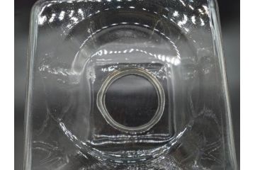 アンティーク雑貨　当時物　デッドストック　アルミ蓋　多種多様の使い道ができるガラス瓶(角型、角瓶、キャニスター、ガラスビン、菓子瓶、硝子、フタ付き、小物入れ、ディスプレイ雑貨、古道具、店舗什器)(R-078935)