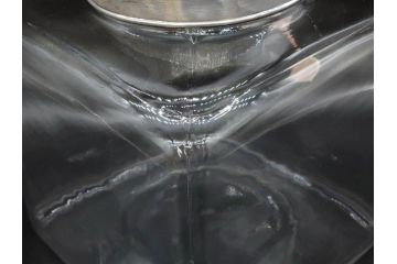 アンティーク雑貨　当時物　デッドストック　アルミ蓋　どこか懐かしさを感じるガラス瓶(角型、角瓶、キャニスター、ガラスビン、菓子瓶、硝子、フタ付き、小物入れ、ディスプレイ雑貨、古道具、店舗什器)(R-078937)