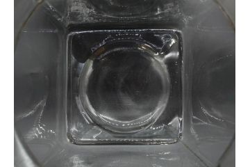 アンティーク雑貨　当時物　デッドストック　アルミ蓋　どこか懐かしさを感じるガラス瓶(角型、角瓶、キャニスター、ガラスビン、菓子瓶、硝子、フタ付き、小物入れ、ディスプレイ雑貨、古道具、店舗什器)(R-078937)