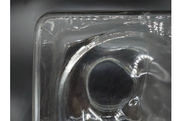 アンティーク雑貨　当時物　デッドストック　アルミ蓋　どこか懐かしさを感じるガラス瓶(角型、角瓶、キャニスター、ガラスビン、菓子瓶、硝子、フタ付き、小物入れ、ディスプレイ雑貨、古道具、店舗什器)(R-078937)