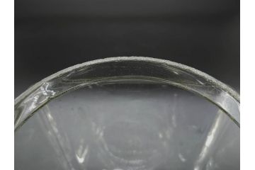 アンティーク雑貨　当時物　デッドストック　アルミ蓋　シンプルでお部屋になじみやすいガラス瓶2点セット(角型、角瓶、キャニスター、ガラスビン、菓子瓶、硝子、フタ付き、小物入れ、ディスプレイ雑貨、古道具、店舗什器)(R-078938)