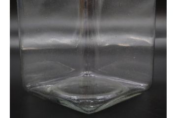 アンティーク雑貨　当時物　デッドストック　アルミ蓋　シンプルでお部屋になじみやすいガラス瓶2点セット(角型、角瓶、キャニスター、ガラスビン、菓子瓶、硝子、フタ付き、小物入れ、ディスプレイ雑貨、古道具、店舗什器)(R-078938)