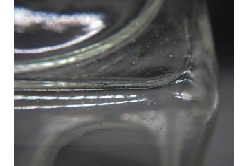 アンティーク雑貨　当時物　デッドストック　アルミ蓋　シンプルでお部屋になじみやすいガラス瓶2点セット(角型、角瓶、キャニスター、ガラスビン、菓子瓶、硝子、フタ付き、小物入れ、ディスプレイ雑貨、古道具、店舗什器)(R-078938)