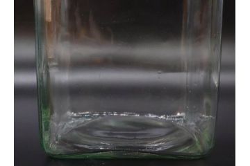 アンティーク雑貨　当時物　デッドストック　アルミ蓋　お部屋の雰囲気によく馴染むガラス瓶2点セット(角型、角瓶、キャニスター、ガラスビン、菓子瓶、硝子、フタ付き、小物入れ、ディスプレイ雑貨、古道具、店舗什器)(R-078939)