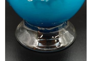 大正〜昭和初期　青/ピンク　紫陽花文様を引き立たせる色鮮やかな被せガラスが美しい花瓶(アジサイ、色被せ、吹きガラス、フリル、フラワーベース、花器、花入、花生、硝子)(R-078943)