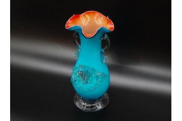 大正〜昭和初期　青/ピンク　被せガラス　紫陽花文様　まるで花びらのような縁に惹かれる花瓶(アジサイ、色被せ、吹きガラス、フリル、フラワーベース、花器、花入、花生、硝子)(R-078944)