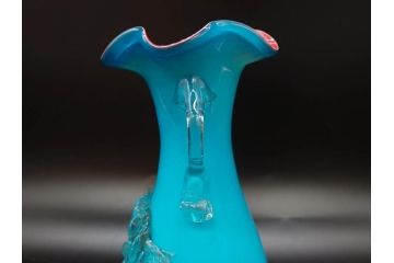 大正〜昭和初期　青/ピンク　被せガラス　紫陽花文様　まるで花びらのような縁に惹かれる花瓶(アジサイ、色被せ、吹きガラス、フリル、フラワーベース、花器、花入、花生、硝子)(R-078944)
