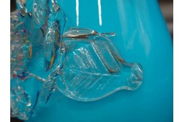 大正〜昭和初期　青/ピンク　被せガラス　紫陽花文様　まるで花びらのような縁に惹かれる花瓶(アジサイ、色被せ、吹きガラス、フリル、フラワーベース、花器、花入、花生、硝子)(R-078944)
