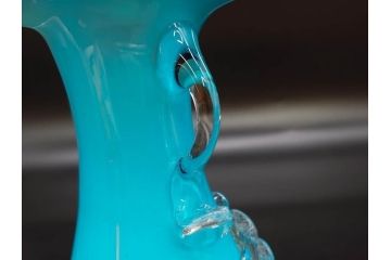 大正〜昭和初期　青/ピンク　被せガラス　紫陽花文様　まるで花びらのような縁に惹かれる花瓶(アジサイ、色被せ、吹きガラス、フリル、フラワーベース、花器、花入、花生、硝子)(R-078944)