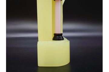 ジャンク品　昭和初期　東洋時計株式会社(TOYO CLOCK FACTORY)　ゼンマイ式　雄々しいライオンの装飾から威厳を感じる置時計(ウランガラス、ライオン、獅子、日本製)(R-078945)　