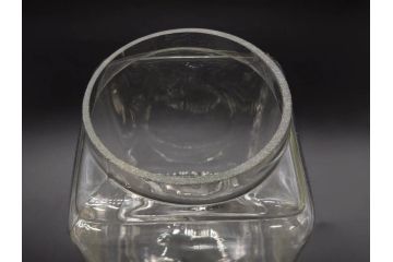 アンティーク雑貨　当時物　デッドストック　アルミ蓋　レトロな雰囲気を醸し出すガラス瓶3個セット(角型、角瓶、キャニスター、ガラスビン、菓子瓶、硝子、フタ付き、小物入れ、ディスプレイ雑貨、古道具、店舗什器)(R-078946)