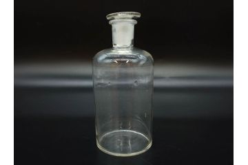 昭和初期　当時物　未使用　ロート　シャーレ　薬瓶　蓋付きガラス瓶　時代がかった味のあるガラス瓶など10個セット(ペトリ皿、メディシンボトル、実験器具、じょうご、漏斗、硝子、ビン、NAGAOKAGARASU&CO)(R-078948)
