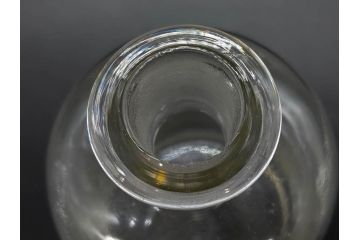 昭和初期　当時物　未使用　ロート　シャーレ　薬瓶　蓋付きガラス瓶　時代がかった味のあるガラス瓶など10個セット(ペトリ皿、メディシンボトル、実験器具、じょうご、漏斗、硝子、ビン、NAGAOKAGARASU&CO)(R-078948)