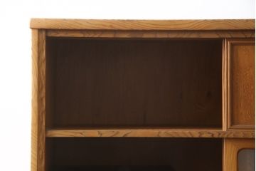 和製ビンテージ　美品　屋久杉　優しい色合いと杢目が魅力的な茶箪笥(茶タンス、収納棚、戸棚、茶棚、飾り棚、キャビネット、ヴィンテージ)(定価約30万円)(R-078956)