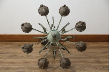フランスアンティーク　ロートアイアン製　華やかな装飾が目を引くキャンドルシャンデリア(キャンドルスタンド、蝋燭台、ろうそく立て、天井照明、吊り下げ照明、ペンダントライト)(R-078961)