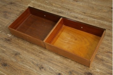 イギリスアンティーク　ウォルナット材の落ち着いた色味が素敵な猫脚コンソールデスク　(R-078971)