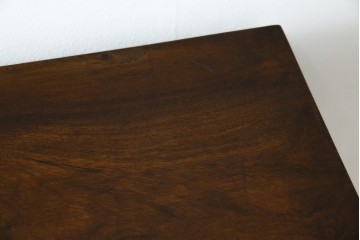 イギリスアンティーク　ウォルナット材の落ち着いた色味が素敵な猫脚コンソールデスク　(R-078971)