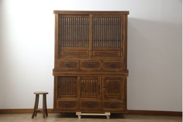 中古　高級品!!　ナラ材　上質な和の空間を演出するアンティーク調二段重ね水屋箪笥(食器棚、キャビネット、茶箪笥、収納棚、戸棚)(R-078976)