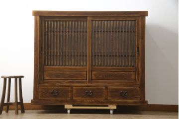 中古　高級品!!　ナラ材　上質な和の空間を演出するアンティーク調水屋箪笥サイドボード(食器棚、サイドキャビネット、茶箪笥、収納棚、戸棚)(R-078977)