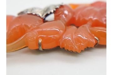 アンティーク　瓢箪　紅葉　彫刻　瑪瑙(メノウ)　素材の色彩を活かしたデザインが際立つ帯留(帯留め、赤瑪瑙?、着物道具、和装小物、アクセサリー)(R-078989)
