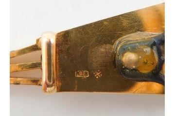 アンティーク　京都巴　K18(18金)　扇型　オパールの輝きが際立つ帯留・帯締めセット(帯留め、扇子、着物道具、和装小物、アクセサリー、ケース付き)(R-078994)