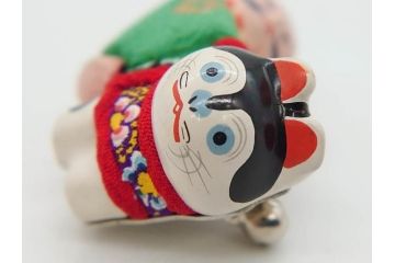 アンティーク　木目込　奴と犬　細部まで丁寧に作られた可愛らしい帯留・帯締めセット(木目込み、犬張子、奴さん、犬張り子、やっこさん、ブローチ、帯留め、春山、正月、着物道具、和装小物、アクセサリー、ケース付き)(R-078995)