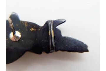 アンティーク　彫金　緻密に彫られた和のデザインが見事な帯留4点セット(在銘作家物、弘光、菊、花、撫子、なでしこ、鶴、ツル、鳥、兜、ブローチ、着物道具、和装小物、アクセサリー)(R-078996)