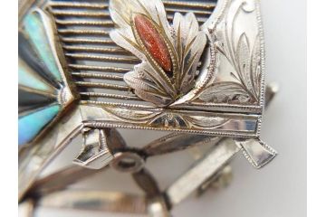 アンティーク　彫金　オパール　真珠(パール)　オニキス　SPM刻印　繊細な彫りが見事な帯留(帯留め、着物道具、和装小物、アクセサリー、ブローチ)(R-079000)