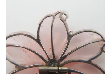 アンティーク　金蒔絵　螺鈿　紅水晶(ローズクォーツ)　テイストの違う花のデザインが楽しめる簪2本セット(花、フラワー、かんざし、和装小物、髪飾り、アクセサリー)(R-079002)