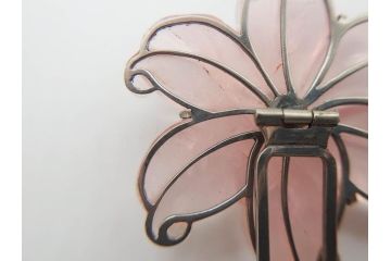 アンティーク　金蒔絵　螺鈿　紅水晶(ローズクォーツ)　テイストの違う花のデザインが楽しめる簪2本セット(花、フラワー、かんざし、和装小物、髪飾り、アクセサリー)(R-079002)