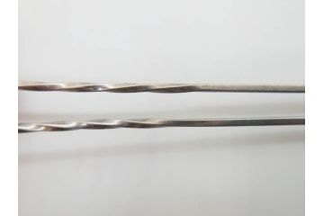 アンティーク　金蒔絵　螺鈿　紅水晶(ローズクォーツ)　テイストの違う花のデザインが楽しめる簪2本セット(花、フラワー、かんざし、和装小物、髪飾り、アクセサリー)(R-079002)