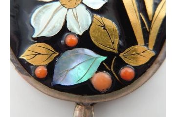 アンティーク　金蒔絵　螺鈿　紅水晶(ローズクォーツ)　テイストの違う花のデザインが楽しめる簪2本セット(花、フラワー、かんざし、和装小物、髪飾り、アクセサリー)(R-079002)