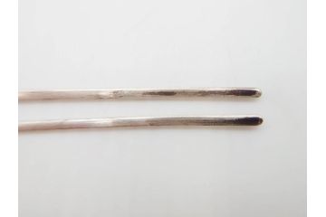 アンティーク　金蒔絵　螺鈿　紅水晶(ローズクォーツ)　テイストの違う花のデザインが楽しめる簪2本セット(花、フラワー、かんざし、和装小物、髪飾り、アクセサリー)(R-079002)