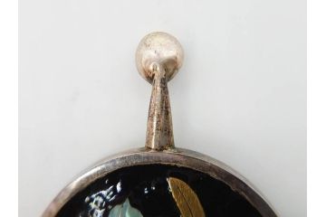 アンティーク　金蒔絵　螺鈿　紅水晶(ローズクォーツ)　テイストの違う花のデザインが楽しめる簪2本セット(花、フラワー、かんざし、和装小物、髪飾り、アクセサリー)(R-079002)