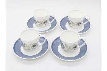 イギリス　WEDGWOOD(ウェッジウッド)　Susie Cooper(スージー・クーパー)　GLEN MIST(グレンミスト)　シックな色合いが魅力のカップ&ソーサー4客セット(花、フラワー、C&S、皿、磁器、洋食器、ボーンチャイナ、英国)(R-079004)