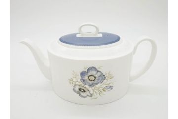 イギリス　WEDGWOOD(ウェッジウッド)　Susie Cooper(スージー・クーパー)　GLEN MIST(グレンミスト)　ティータイムを充実させるティーポッド&クリーマー(花、フラワー、ミルクジャー、ミルクポット、磁器、洋食器、ボーンチャイナ、英国)(R-079006)