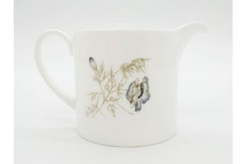 イギリス　WEDGWOOD(ウェッジウッド)　Susie Cooper(スージー・クーパー)　GLEN MIST(グレンミスト)　ティータイムを充実させるティーポッド&クリーマー(花、フラワー、ミルクジャー、ミルクポット、磁器、洋食器、ボーンチャイナ、英国)(R-079006)