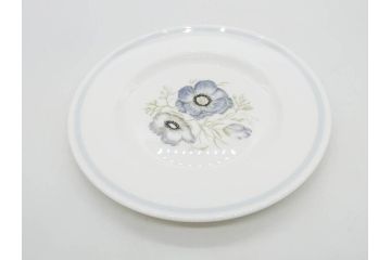 イギリス　WEDGWOOD(ウェッジウッド)　Susie Cooper(スージー・クーパー)　GLEN MIST(グレンミスト)　繊細に描写された花のデザインが印象的なプレート4枚セット(花、フラワー、中皿、磁器、洋食器、ボーンチャイナ、英国)(R-079008)