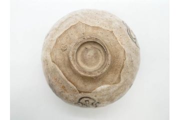 大正期　加藤春二　好五宝茶碗　約13cm　4.1寸　素朴で優しい味わいを感じる抹茶碗(葵窯、円能斎書付き、家元花押、瀬戸、茶道具、茶陶、和食器、共布、共箱付き、四寸一分)(R-079012)