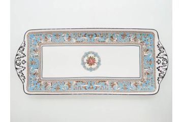 イギリス　WEDGWOOD(ウェッジウッド)　FLORENTINE TURQUOISE(フロレンティーン ターコイズ)　重厚感のあるデザインが魅力のオーバルプレート・サンドイッチトレー2枚セット(グロテスク文様、フルーツ、果物、お盆、トレイ、皿、スクエアプレート、洋食器、英国)(R-079014)