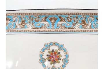 イギリス　WEDGWOOD(ウェッジウッド)　FLORENTINE TURQUOISE(フロレンティーン ターコイズ)　重厚感のあるデザインが魅力のオーバルプレート・サンドイッチトレー2枚セット(グロテスク文様、フルーツ、果物、お盆、トレイ、皿、スクエアプレート、洋食器、英国)(R-079014)
