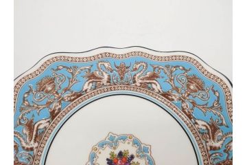 イギリス　WEDGWOOD(ウェッジウッド)　FLORENTINE TURQUOISE(フロレンティーン ターコイズ)　フォーマルで食卓が華やぐスーププレート2枚&スクエアプレート1枚セット(グロテスク文様、フルーツ、果物、スープ皿、変形皿、洋食器、英国)(R-079015)